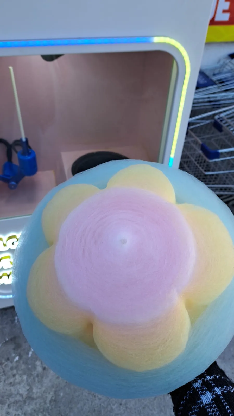 Algodón de azúcar en forma de flor máquina automática