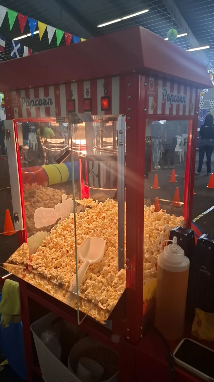 Servicio de poporopos recién hechos para eventos